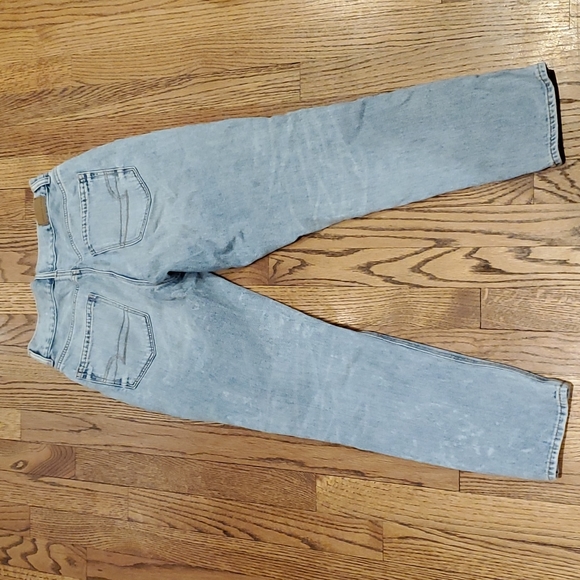 American Eagle Jeans - Picture 3 of 9